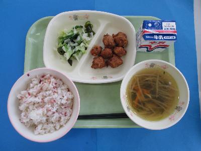 令和8年6月11日の給食の写真