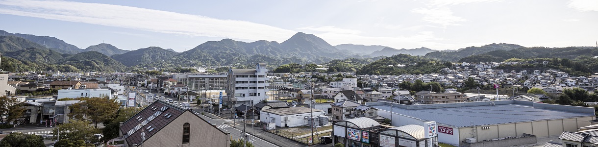 砥部町の町並み