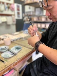 王さんの制作風景